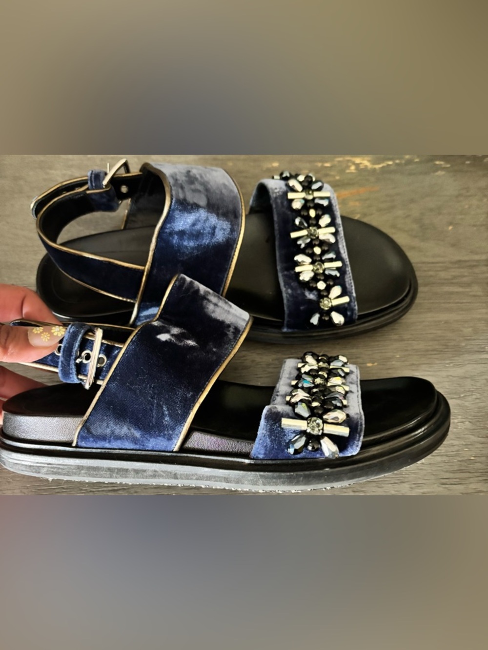 Marni Women's Fussbett Embellished Velvet Slingback Sandals - Picture 5 of 13